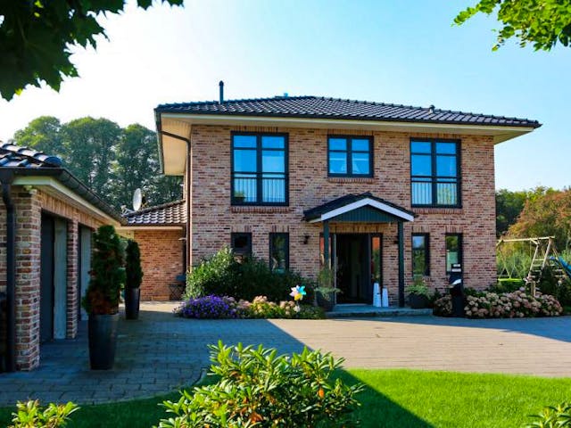 Massivhaus Stadtvilla 01 von KSW Massivhaus, Stadtvilla Außenansicht 1 Massivhaus Stadtvilla 01 von KSW Massivhaus, Stadtvilla Außenansicht 1