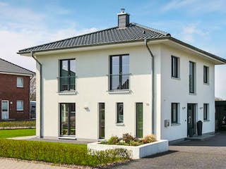 Massivhaus Stadtvilla 150 von ECO System HAUS Schlüsselfertig ab 324500€, Stadtvilla Außenansicht 2