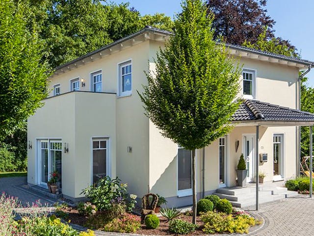 Massivhaus Stadtvilla Conrad von Zaunmüller Massivhaus, Stadtvilla Außenansicht 2