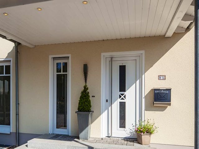 Massivhaus Stadtvilla Conrad von Zaunmüller Massivhaus, Stadtvilla Außenansicht 4