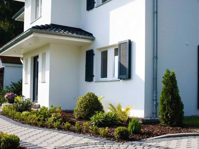 Massivhaus Stadtvilla Sander von Zaunmüller Massivhaus, Stadtvilla Außenansicht 2