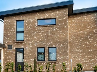 Massivhaus STYLE von Kagebau, Stadtvilla Außenansicht 3