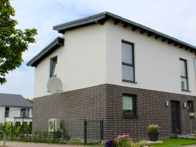 Massivhaus Vario 1.2 ID-Massivhaus von CASA Haus Ausbauhaus ab 99850€,  Außenansicht 1