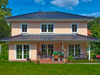 Massivhaus Villa Ravenna von ROTH MASSIVHAUS Schlüsselfertig ab 465100€, Stadtvilla Außenansicht 2