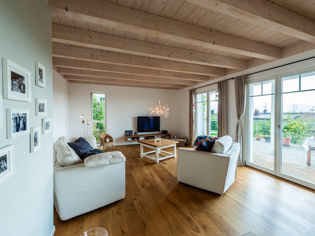 Blockhaus D162 Krastel von Frammelsberger R. Ingenieur-Holzbau, Satteldach-Klassiker Innenansicht 1