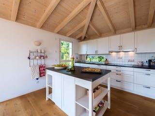 Blockhaus D162 Krastel von Frammelsberger R. Ingenieur-Holzbau, Satteldach-Klassiker Innenansicht 3