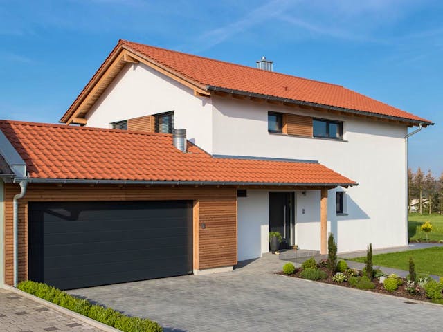 Fertighaus Haus Feldblick von Naturholzhaus Bayern, Satteldach-Klassiker Außenansicht 1