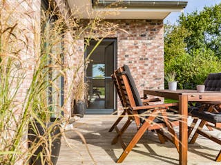 Massivhaus Bredenbek von Nissen Massivhaus, Bungalow Außenansicht 4