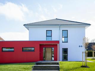 Fertighaus Staffel 16 von OKAL Haus Schlüsselfertig ab 565900€, Stadtvilla Außenansicht 1