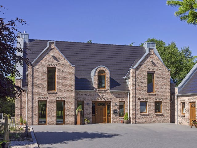 Massivhaus Glasgow von OLFA Haus Schlüsselfertig ab 589000€, Satteldach-Klassiker Außenansicht 1