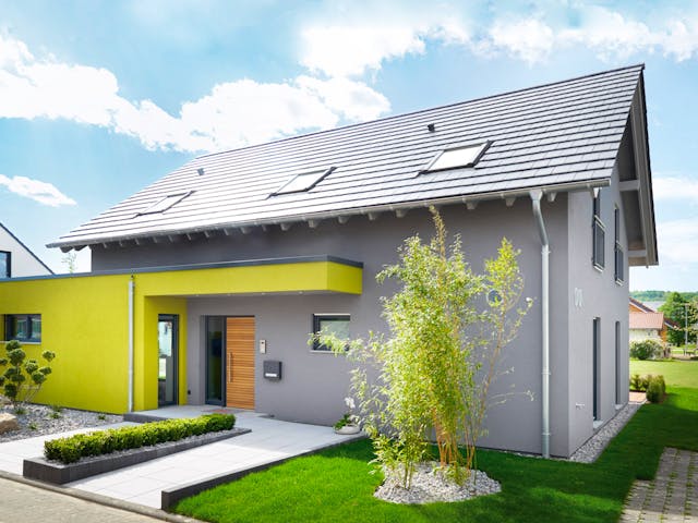 Fertighaus Koblenz von Fingerhut Haus Schlüsselfertig ab 571552€, Satteldach-Klassiker Außenansicht 1