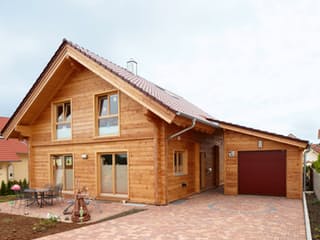 Blockhaus Rappenau von Rems-Murr-Holzhaus Ausbauhaus ab 311551€, Blockhaus Außenansicht 1