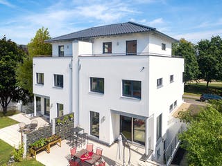 Fertighaus D 30-166.2 - Walmdach Doppelhaus von SchwörerHaus Schlüsselfertig ab 534901€, Stadtvilla Außenansicht 3