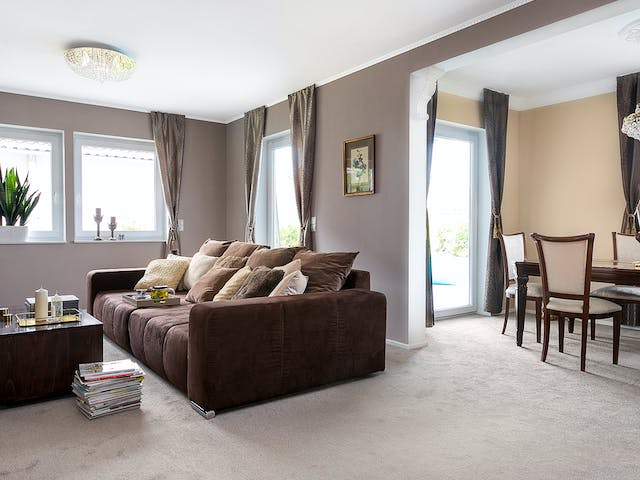 Fertighaus E 10-093.3 - Bungalow mit Pool von SchwörerHaus Schlüsselfertig ab 307618€, Bungalow Innenansicht 1
