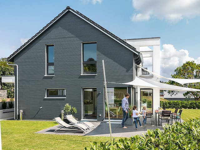 Fertighaus E 15-149.10 - Individuell geplantes Aktionshaus von SchwörerHaus Schlüsselfertig ab 457246€, Außenansicht 2
