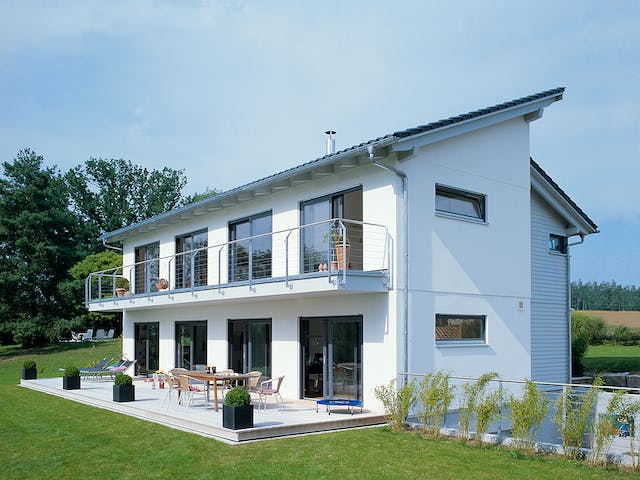 Fertighaus E 15-217.1 - Fertighaus mit 200 qm von SchwörerHaus Schlüsselfertig ab 630242€, Pultdachhaus Außenansicht 1