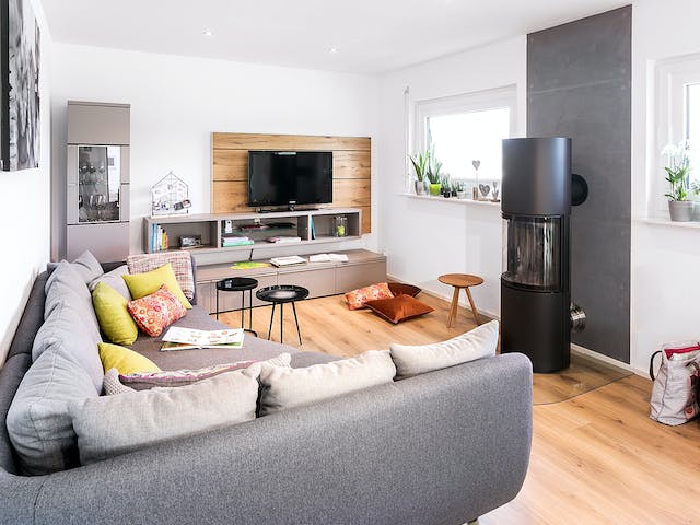 Fertighaus E 15-121.7 - Kundenhaus Bagatur von SchwörerHaus Schlüsselfertig ab 352818€, Satteldach-Klassiker Innenansicht 1