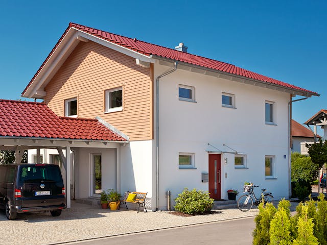 Fertighaus E 20-164.3 - Haus mit Erker-Balkon von SchwörerHaus Schlüsselfertig ab 474730€, Außenansicht 1 Fertighaus E 20-164.3 - Haus mit Erker-Balkon von SchwörerHaus Schlüsselfertig ab 474730€, Außenansicht 1