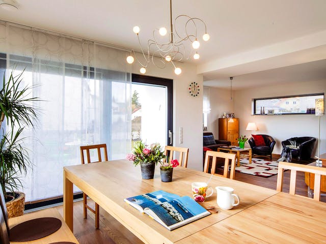Fertighaus E 20-172.2 - Energieplus-Fertighaus von SchwörerHaus Schlüsselfertig ab 512364€, Innenansicht 1
