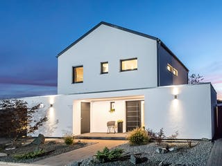 Fertighaus E 20-150.6 - Fertighaus individuell geplant von SchwörerHaus Schlüsselfertig ab 440372€, Außenansicht 3