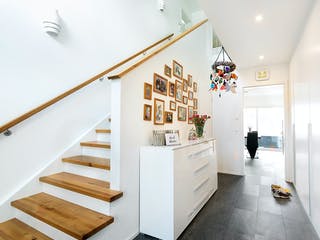 Fertighaus E 20-189.4 - Individuelle Stadtvilla nach eigenem Wunsch von SchwörerHaus, Innenansicht 4