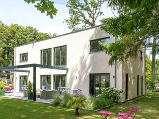 Fertighaus E 20-220.1 - Moderne Villa mit Flachdach von SchwörerHaus Schlüsselfertig ab 608464€, Cubushaus Außenansicht 1