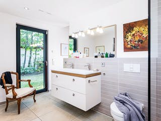 Fertighaus E 20-220.1 - Moderne Villa mit Flachdach von SchwörerHaus Schlüsselfertig ab 608464€, Cubushaus Innenansicht 8