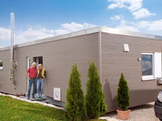 Fertighaus F 10-049.10.1 - Minihaus von SchwörerHaus Schlüsselfertig ab 200641€, Bungalow Außenansicht 2