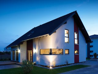 Fertighaus MH Köln - VIO 400 von FingerHaus Schlüsselfertig ab 435070€, Satteldach-Klassiker Außenansicht 5