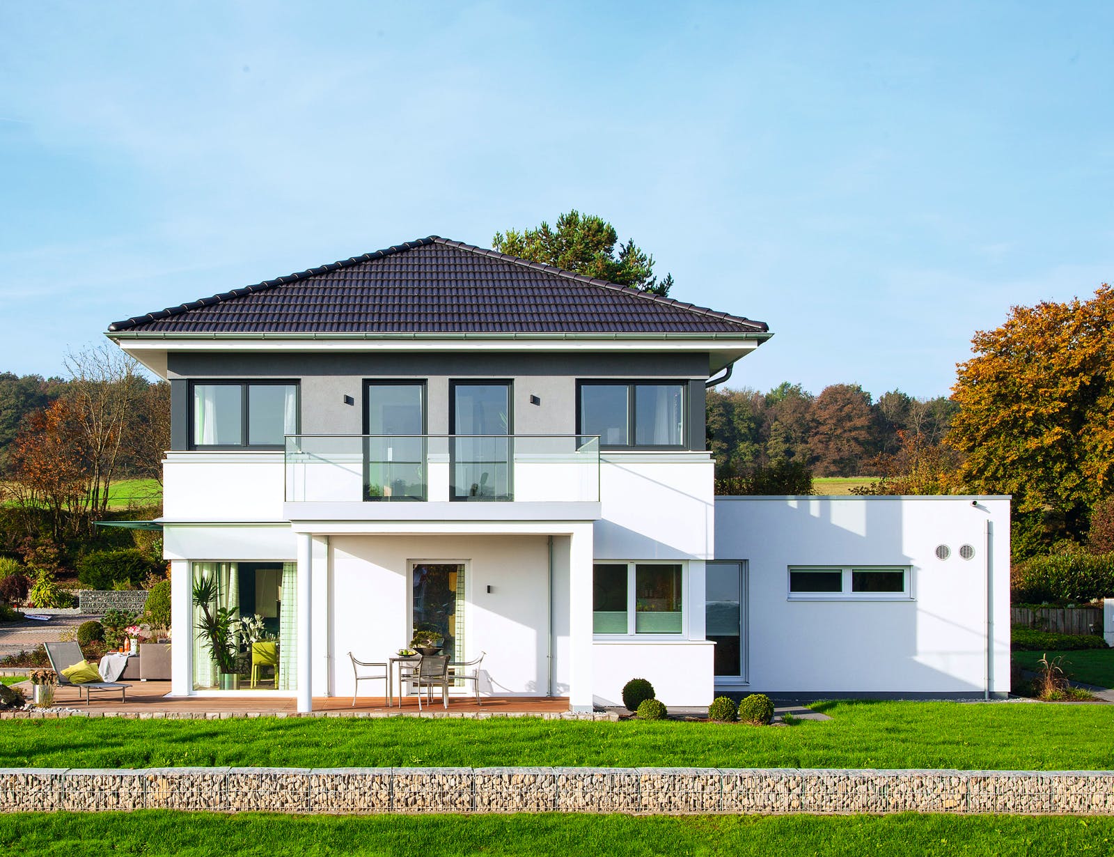 Fertighaus Ausstellungshaus Wenden CityLife 700 von WeberHaus Schlüsselfertig ab 489000€, Stadtvilla Außenansicht 1
