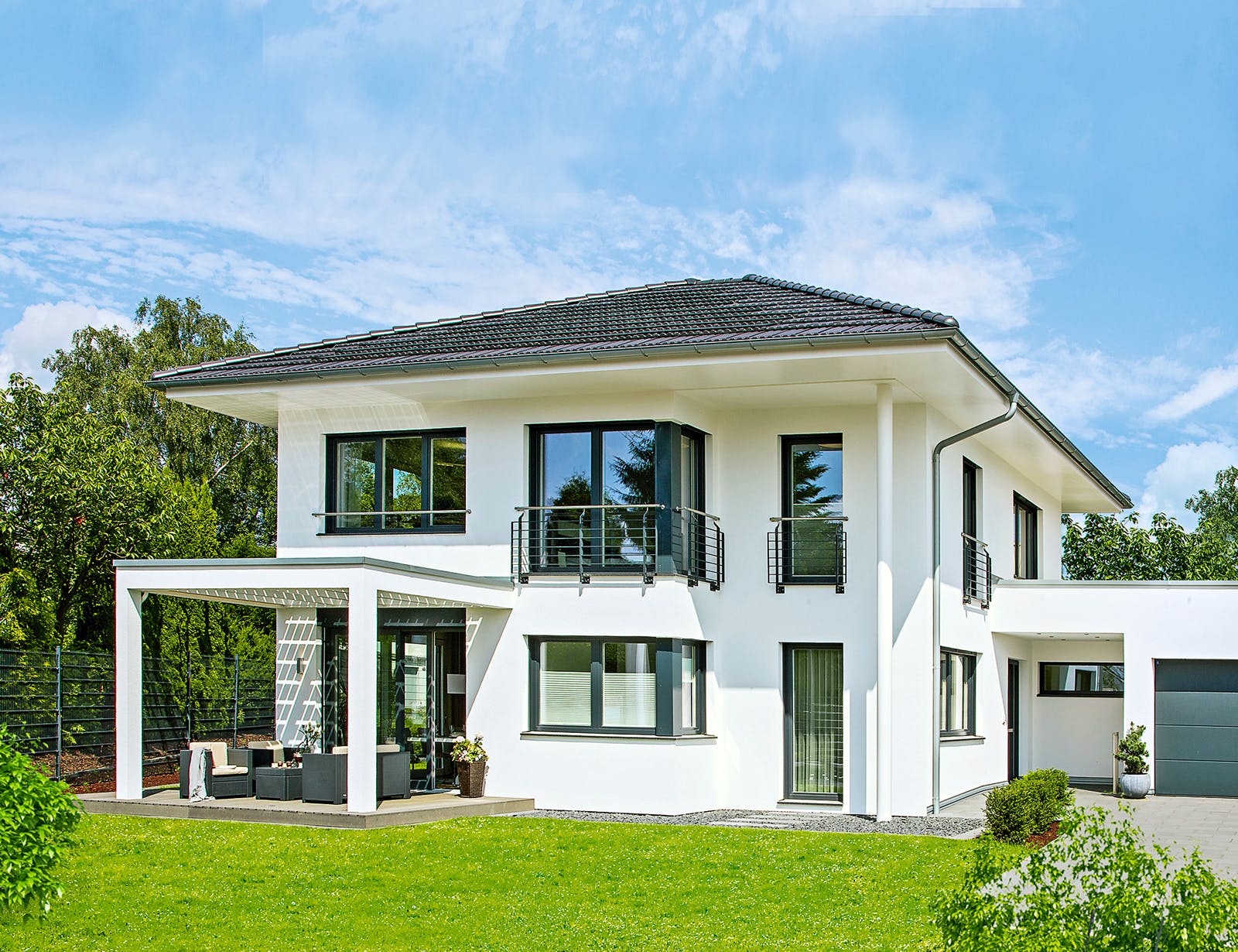 Fertighaus Ausstellungshaus Wuppertal CityLife 250 von WeberHaus Schlüsselfertig ab 595000€, Stadtvilla Außenansicht 1