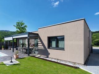 Fertighaus Kundenhaus myLife 402 von WeberHaus Schlüsselfertig ab 401800€, Bungalow Außenansicht 2