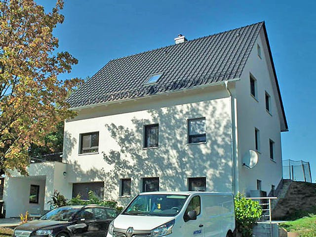 Massivhaus Einfamilienhaus 369 von WEIOTT-Massiv-Haus, Satteldach-Klassiker Außenansicht 1 Massivhaus Einfamilienhaus 369 von WEIOTT-Massiv-Haus, Satteldach-Klassiker Außenansicht 1