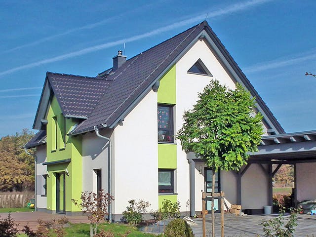 Massivhaus Einfamilienhaus 376 von WEIOTT-Massiv-Haus, Satteldach-Klassiker Außenansicht 1