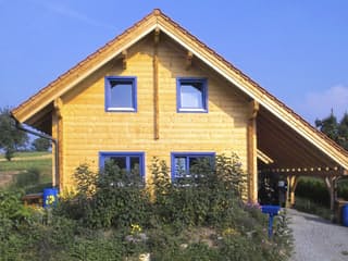 Blockhaus Wolfenbrück von Rems-Murr-Holzhaus Ausbauhaus ab 220880€, Blockhaus Außenansicht 3