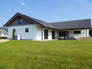 Fertighaus Haus Kissel von Wiese und Heckmann, Bungalow Außenansicht 3