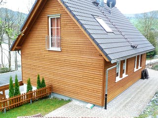 Fertighaus Haus Müller von Wiese und Heckmann, Satteldach-Klassiker Außenansicht 2