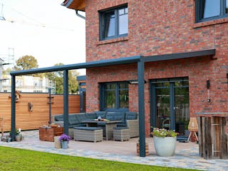 Fertighaus Stadthaus Klassisch von Zimmerer-Profibau Schlüsselfertig ab 510000€, Satteldach-Klassiker Außenansicht 6